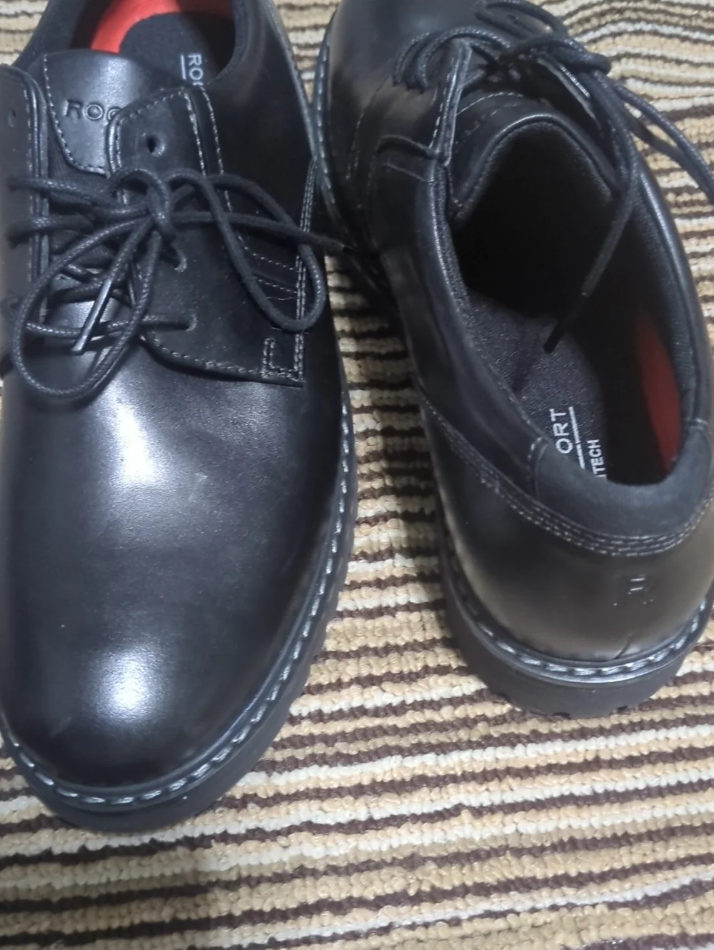 Rockport Men's Maverick Black Leather Plain Toe Oxford